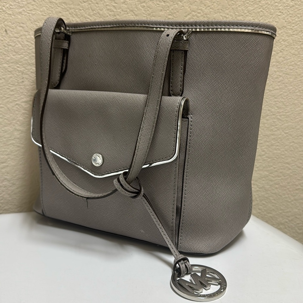 Michael kors shoulder bag
